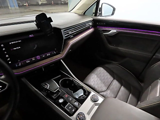 VOLKSWAGEN TOUAREG 2023