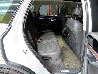 VOLKSWAGEN TOUAREG 2023