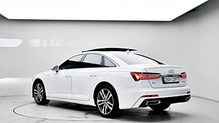 AUDI A6 C8  45 TFSI Premium 2021