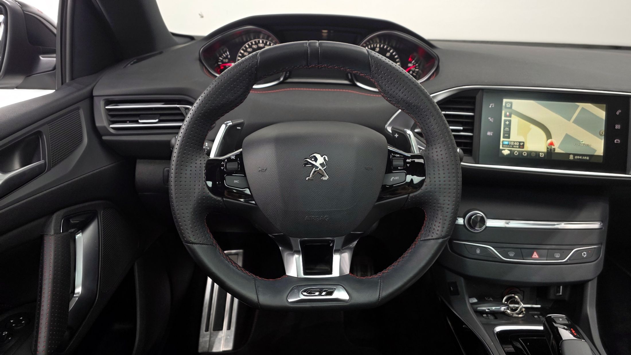 PEUGEOT 308 2019
