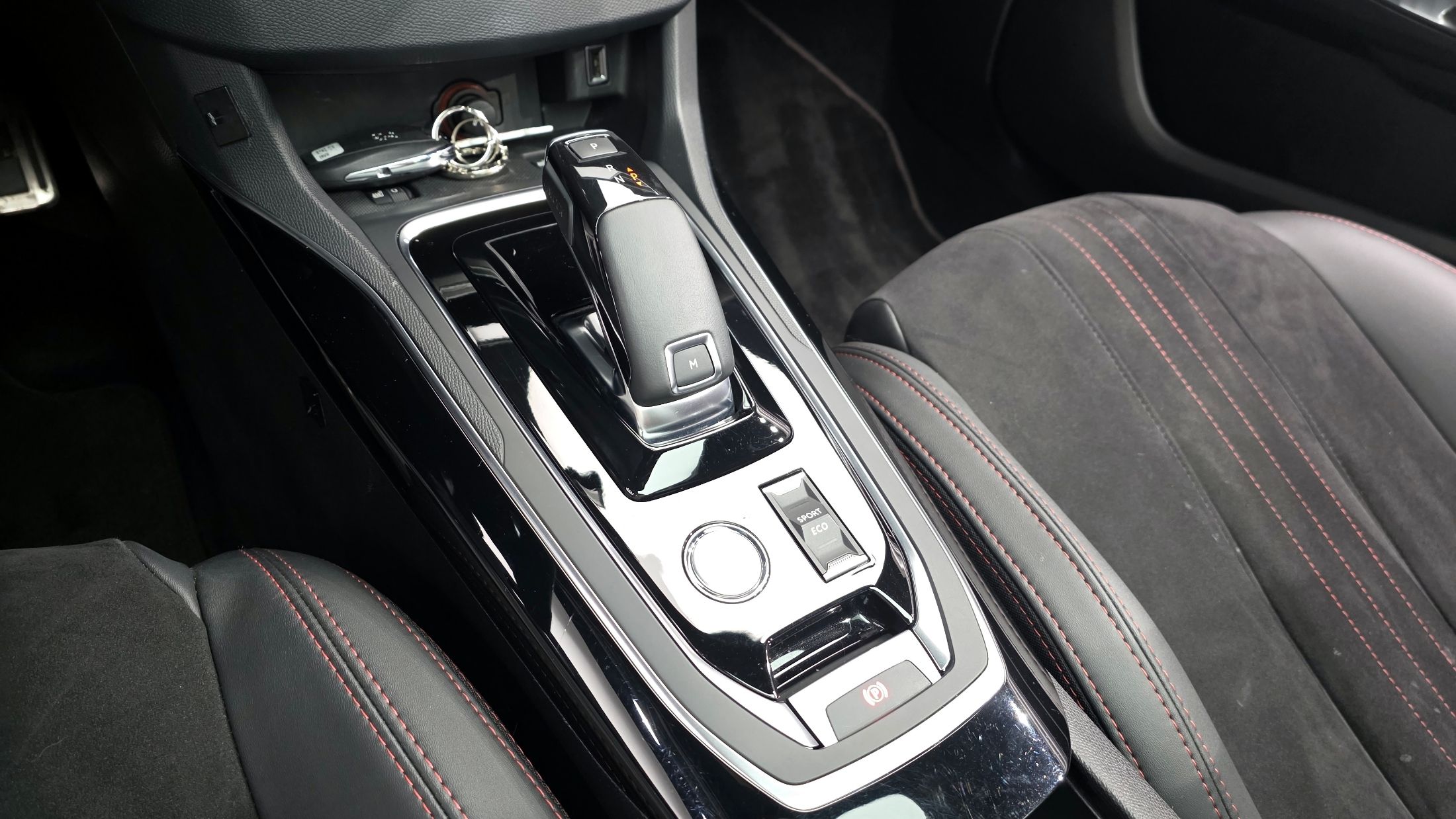PEUGEOT 308 2019