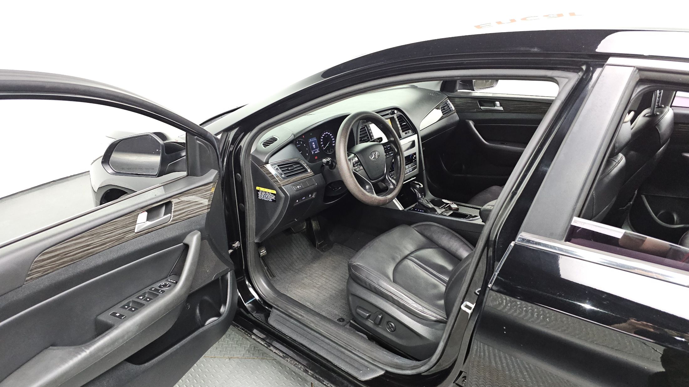 HYUNDAI SONATA LF 2015
