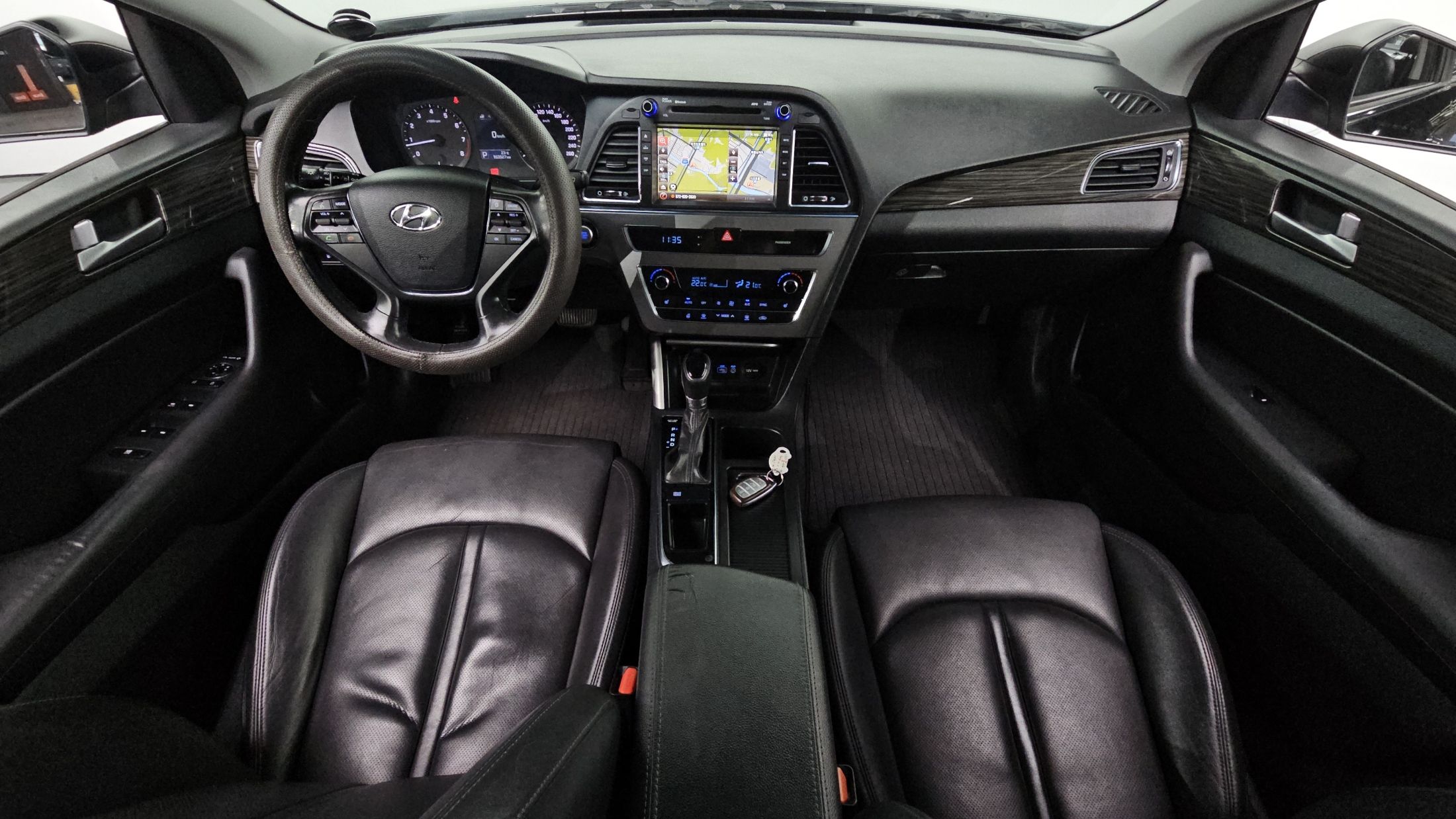 HYUNDAI SONATA LF 2015