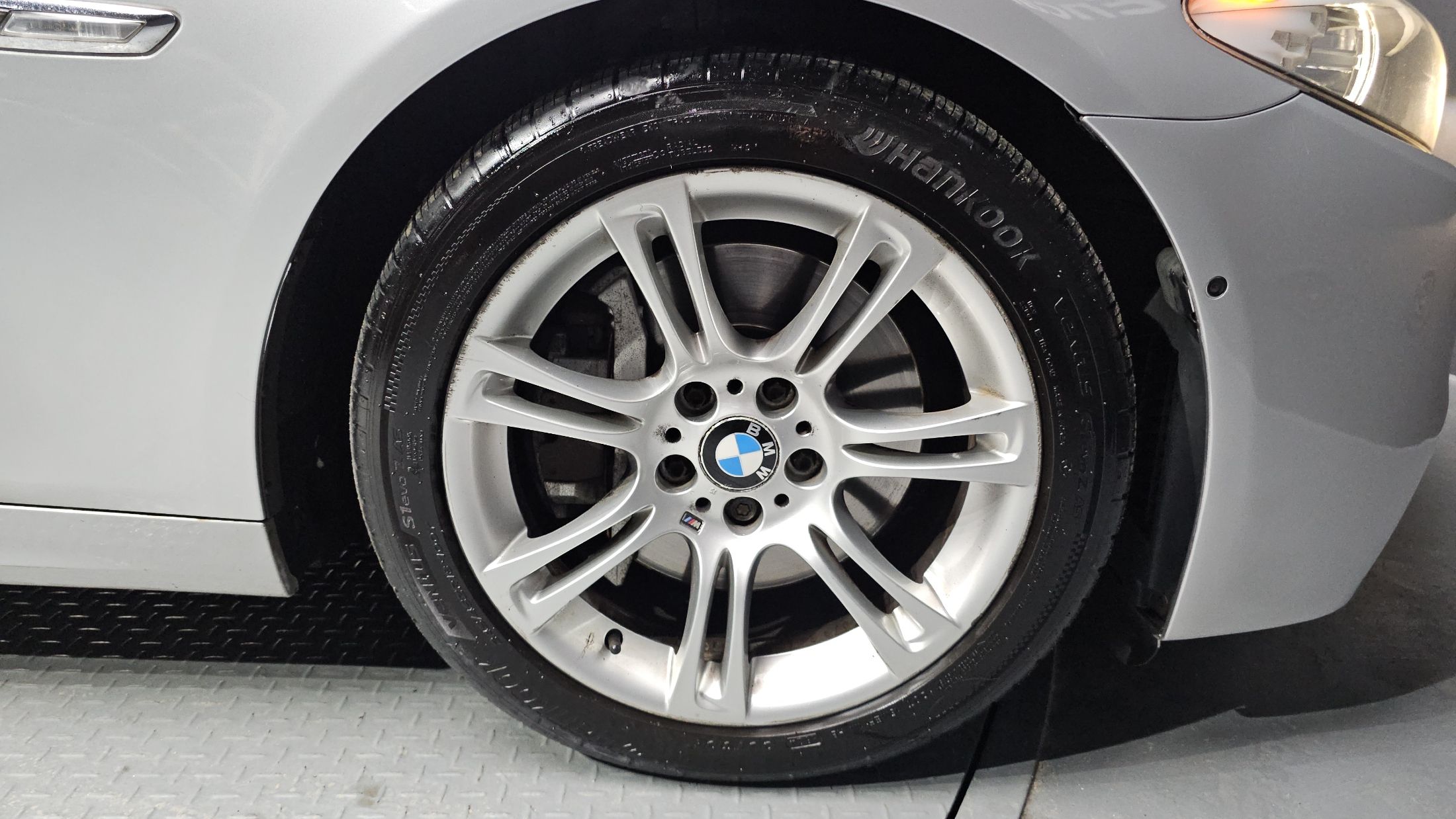 BMW 5-SERIES F10 2012