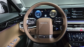HYUNDAI GRANDEUR GN7 2023