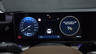HYUNDAI GRANDEUR GN7 2023