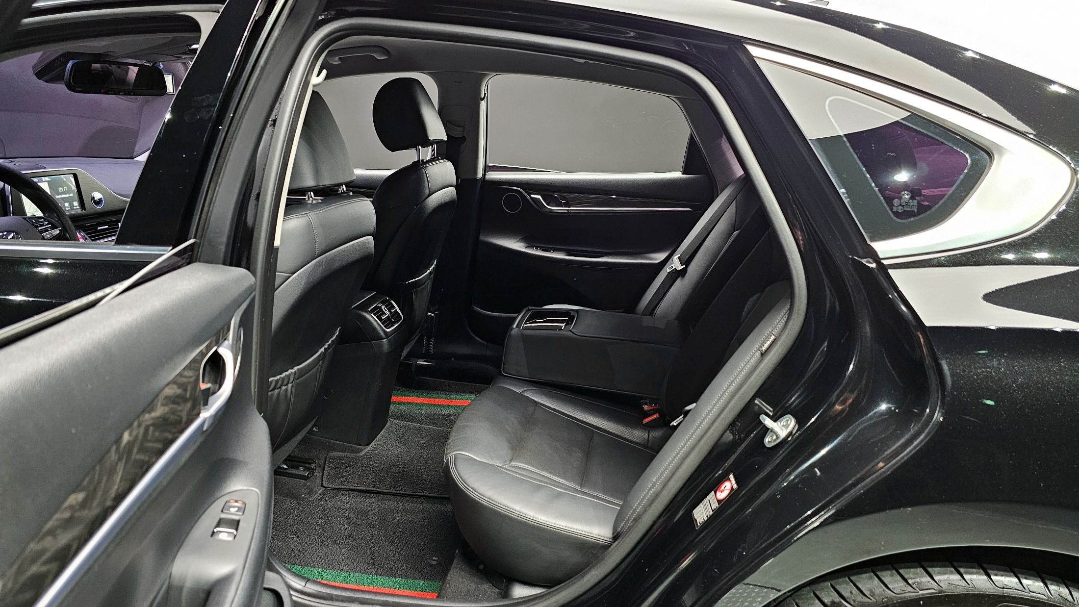 HYUNDAI GRANDEUR IG 2016