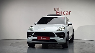 PORSCHE MACAN 2021