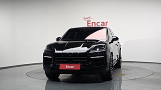 PORSCHE CAYENNE PO536 2024