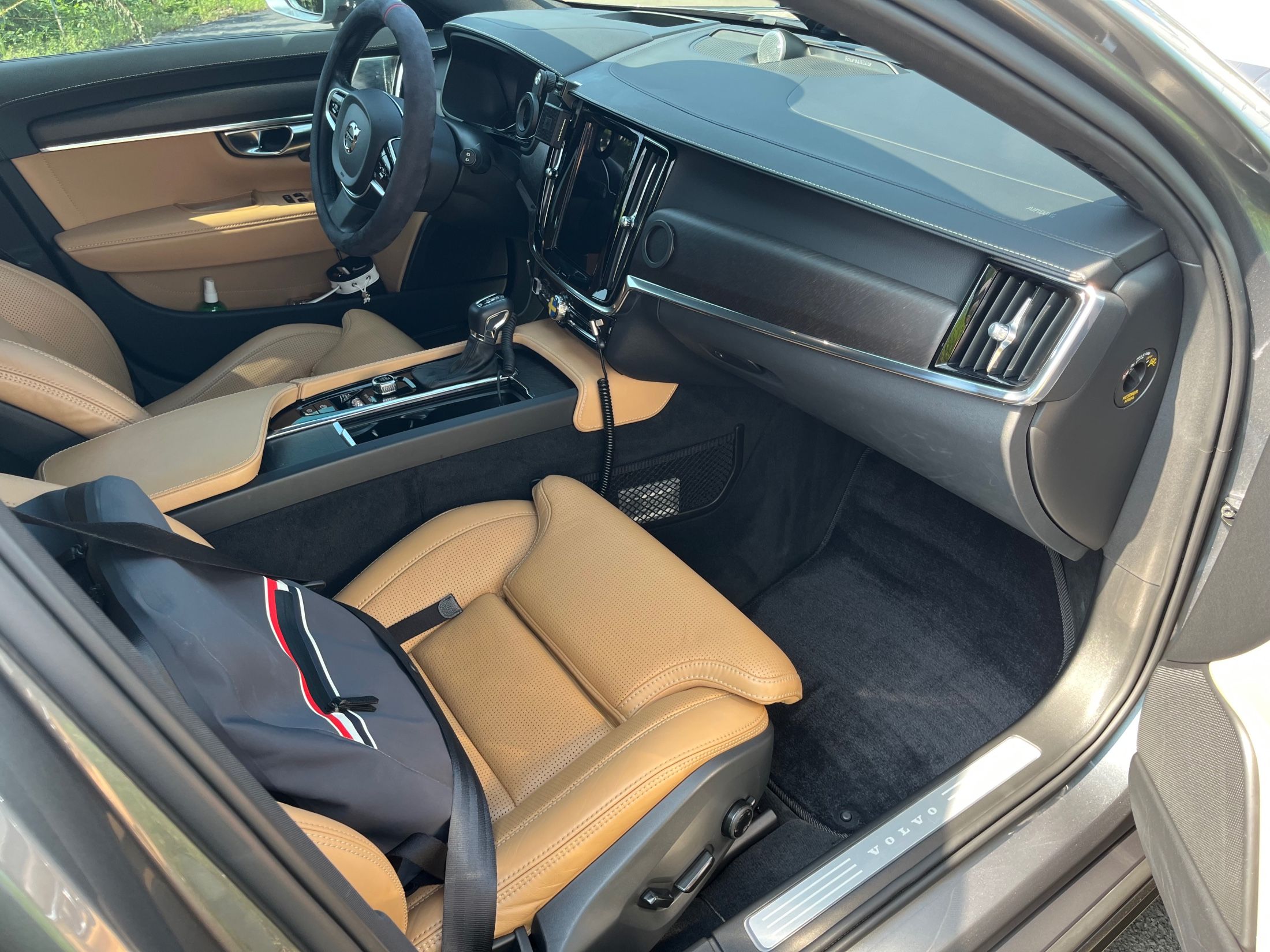 VOLVO V90 CROSS COUNTRY 2017