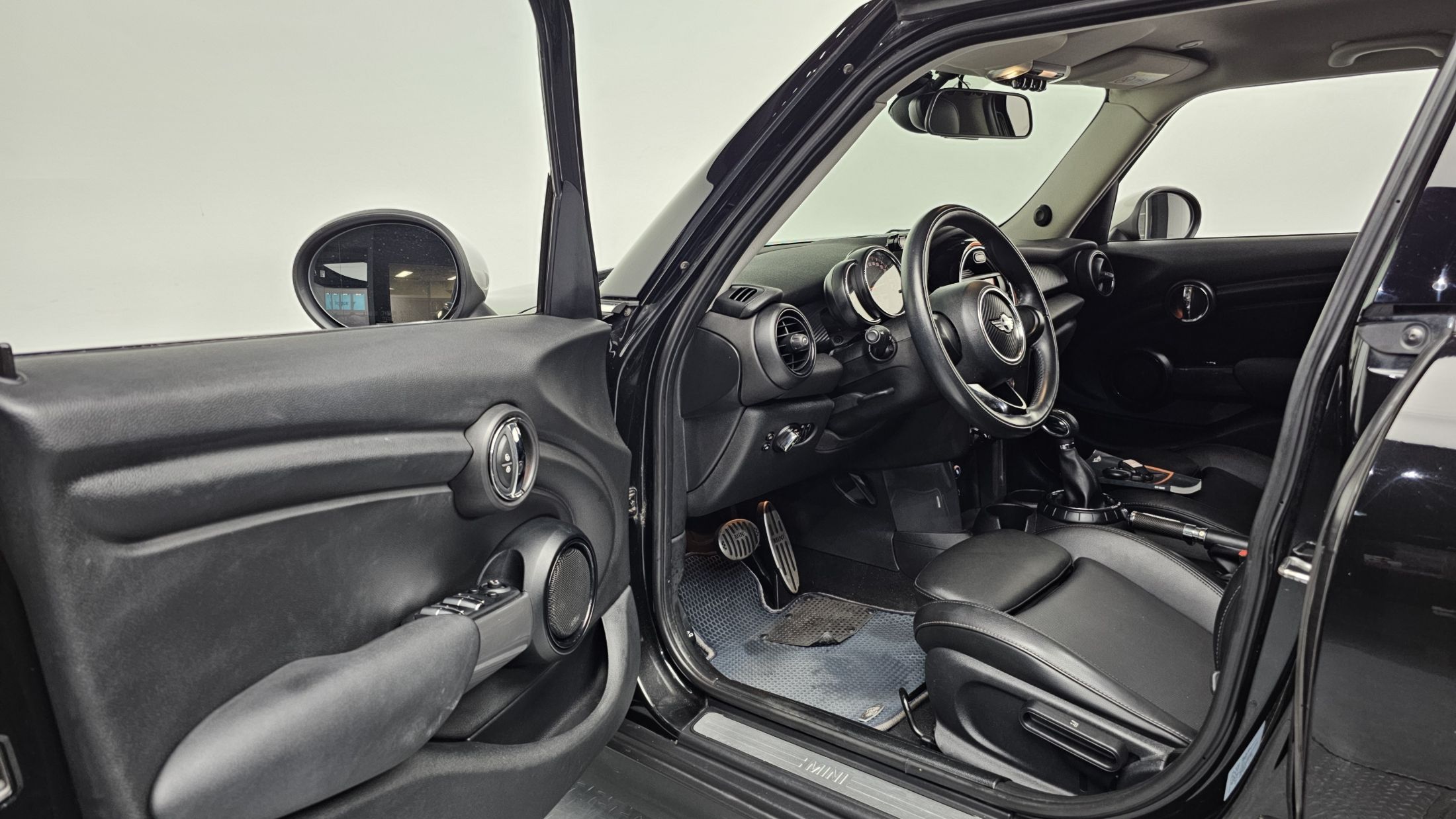 MINI COOPER 2015