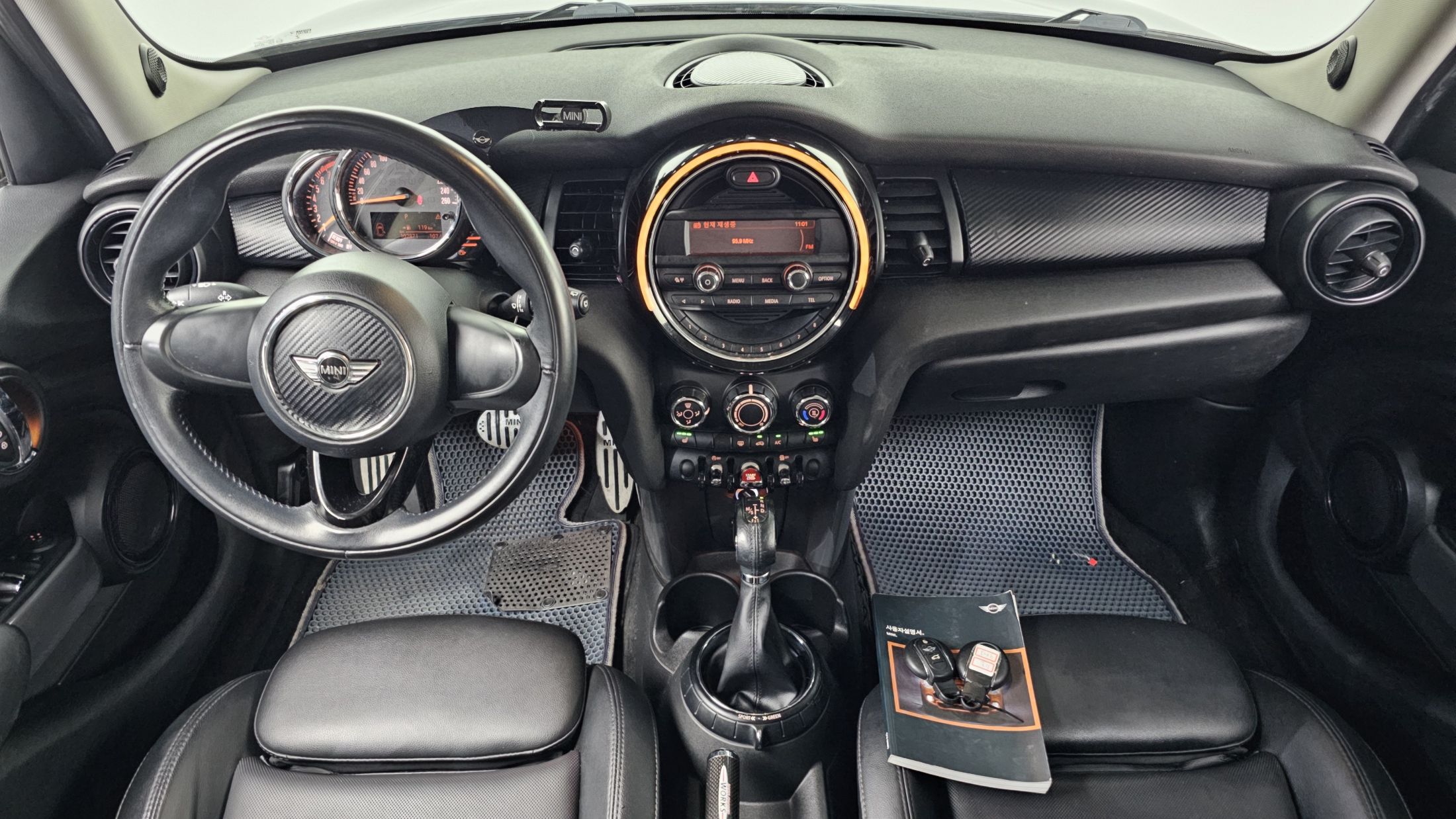 MINI COOPER 2015