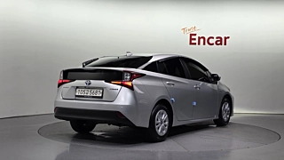 TOYOTA PRIUS 2020