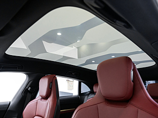 PORSCHE TAYCAN 2023