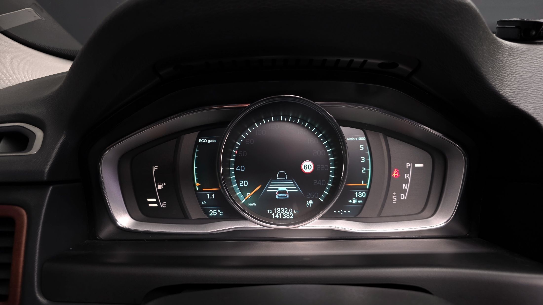 VOLVO XC70 2013