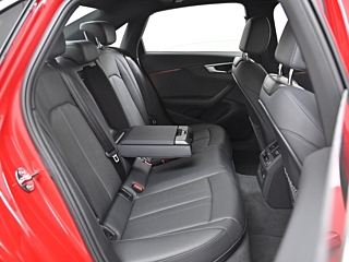AUDI A4 B9 2023