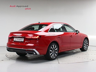 AUDI A4 B9 2023