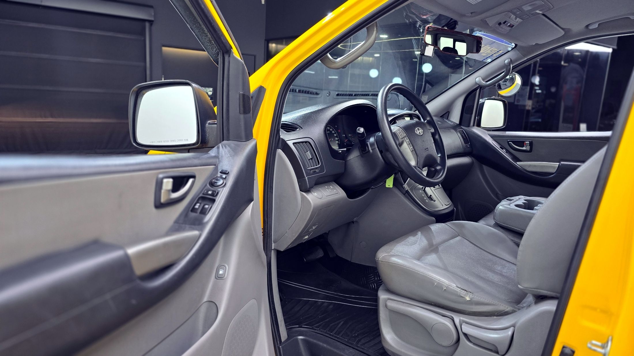 HYUNDAI STAREX GRAND 2013