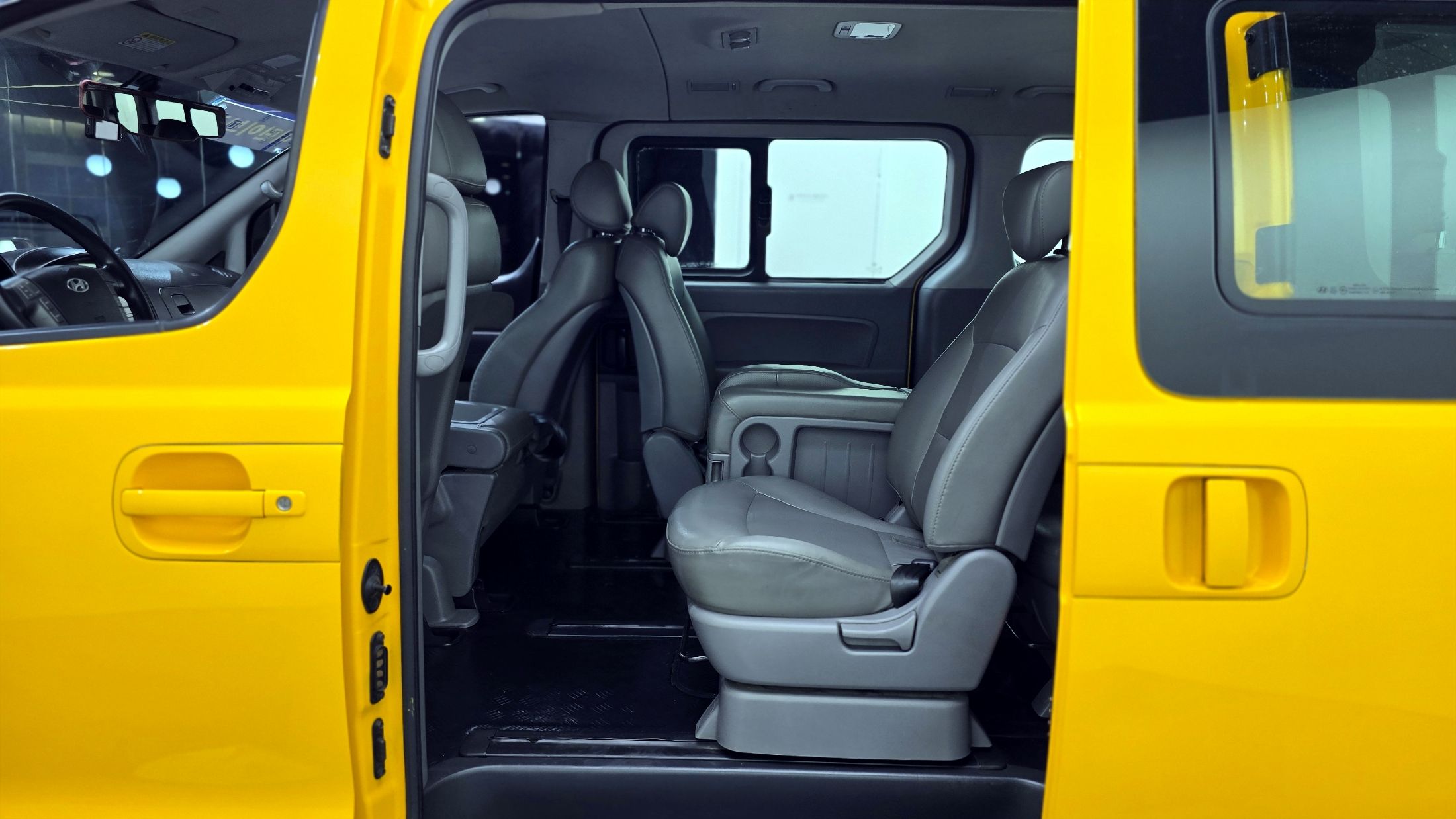 HYUNDAI STAREX GRAND 2013
