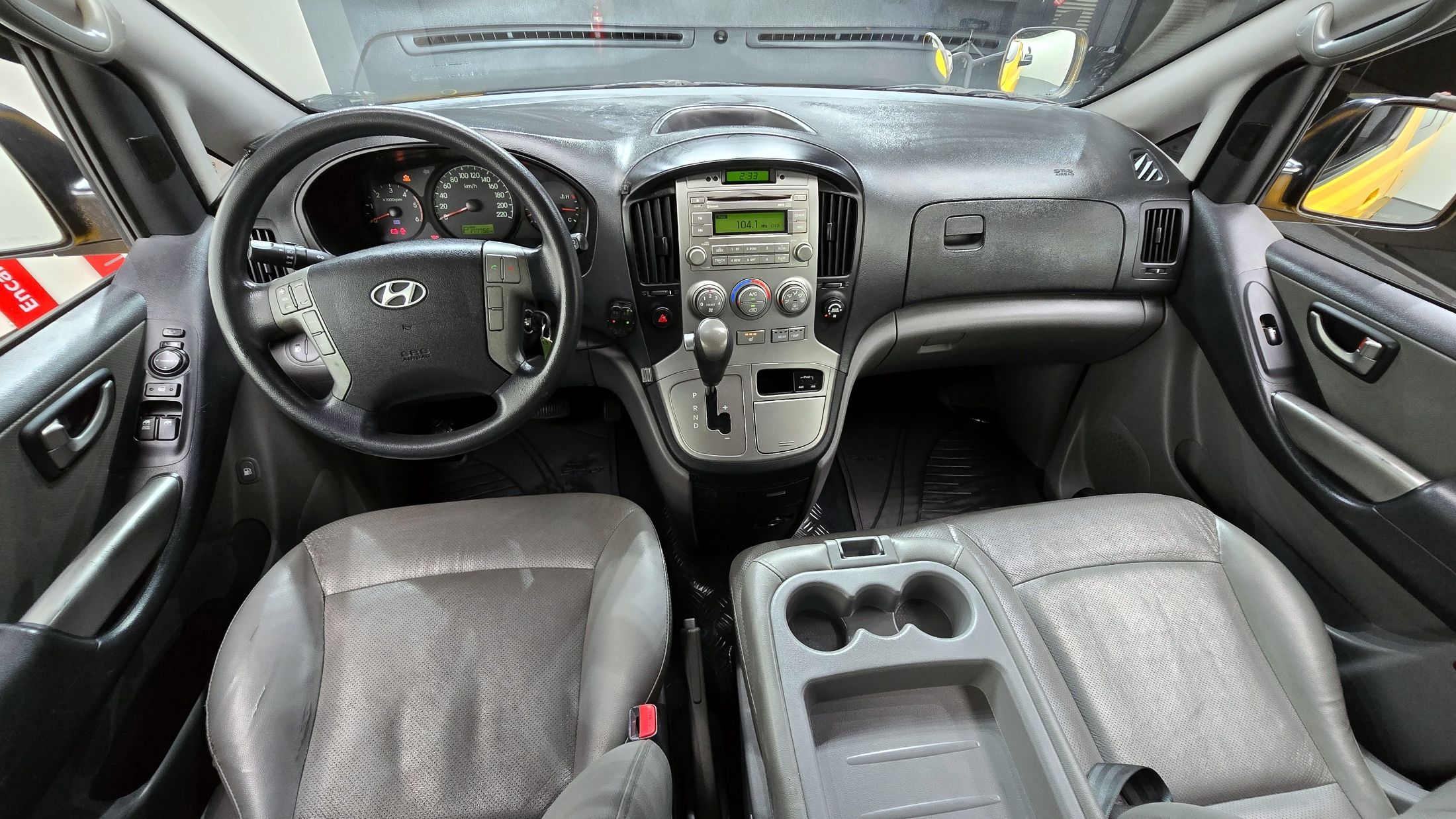 HYUNDAI STAREX GRAND 2013