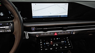 HYUNDAI GRANDEUR HYBRID GN7 2023
