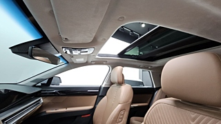 HYUNDAI GRANDEUR HYBRID GN7 2023