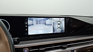 HYUNDAI GRANDEUR HYBRID GN7 2023