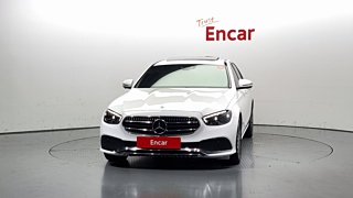 MERCEDES BENZ E-CLASS W213 2021