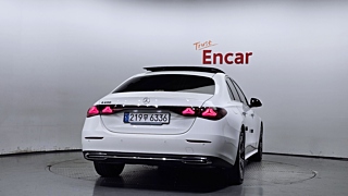 MERCEDES BENZ E-CLASS W214 2024