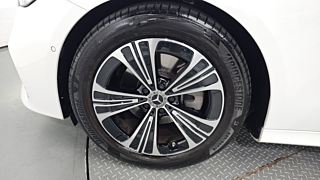 MERCEDES BENZ E-CLASS W214 2024