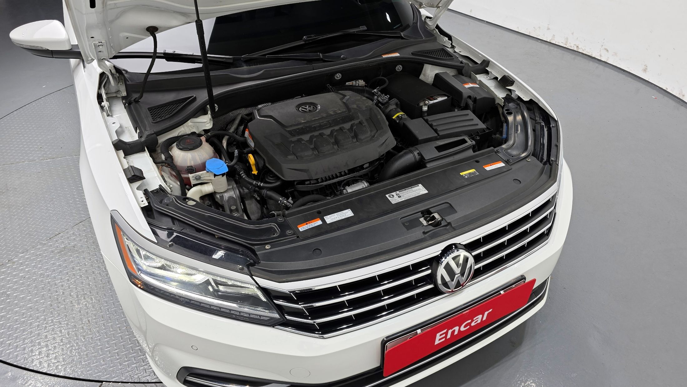 VOLKSWAGEN PASSAT 2018