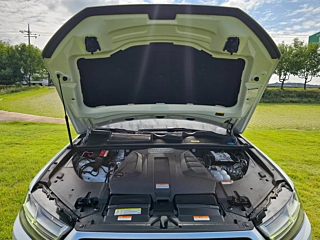 AUDI Q7 4M 2019