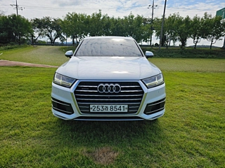 AUDI Q7 4M 2019
