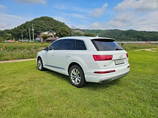 AUDI Q7 4M 2019