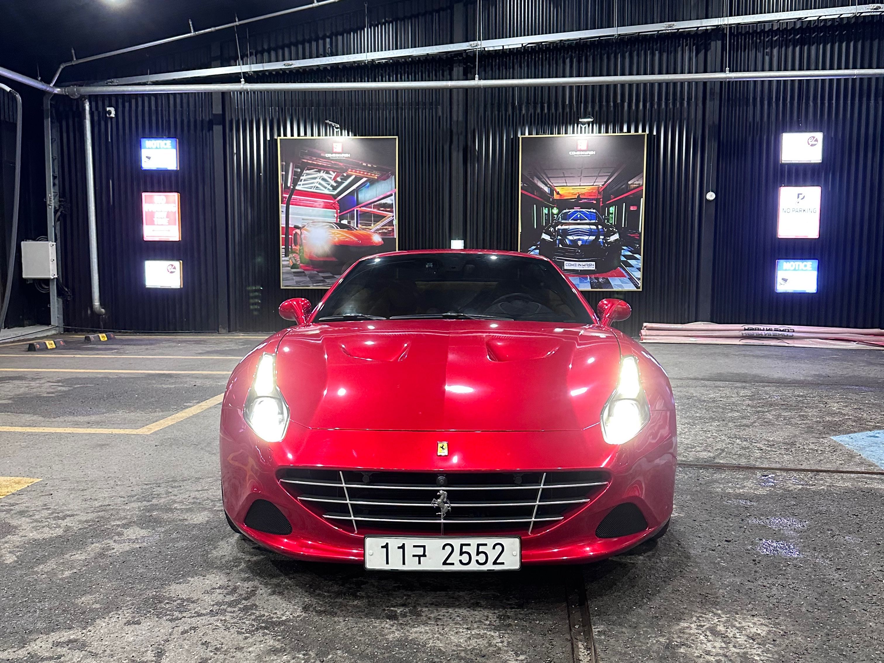 FERRARI CALIFORNIA 2015