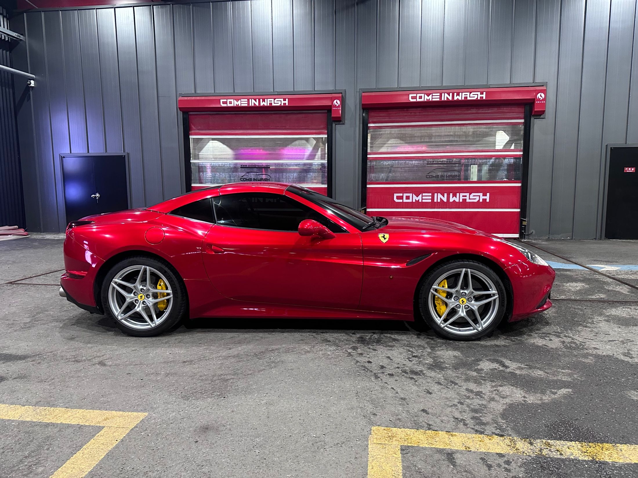 FERRARI CALIFORNIA 2015
