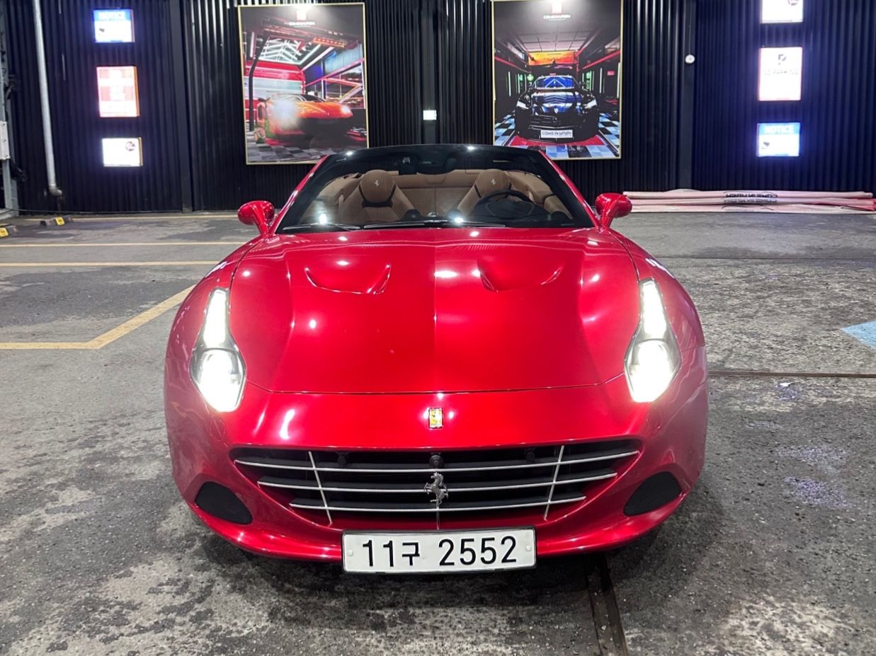 FERRARI CALIFORNIA 2015