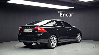 VOLVO S60 2016