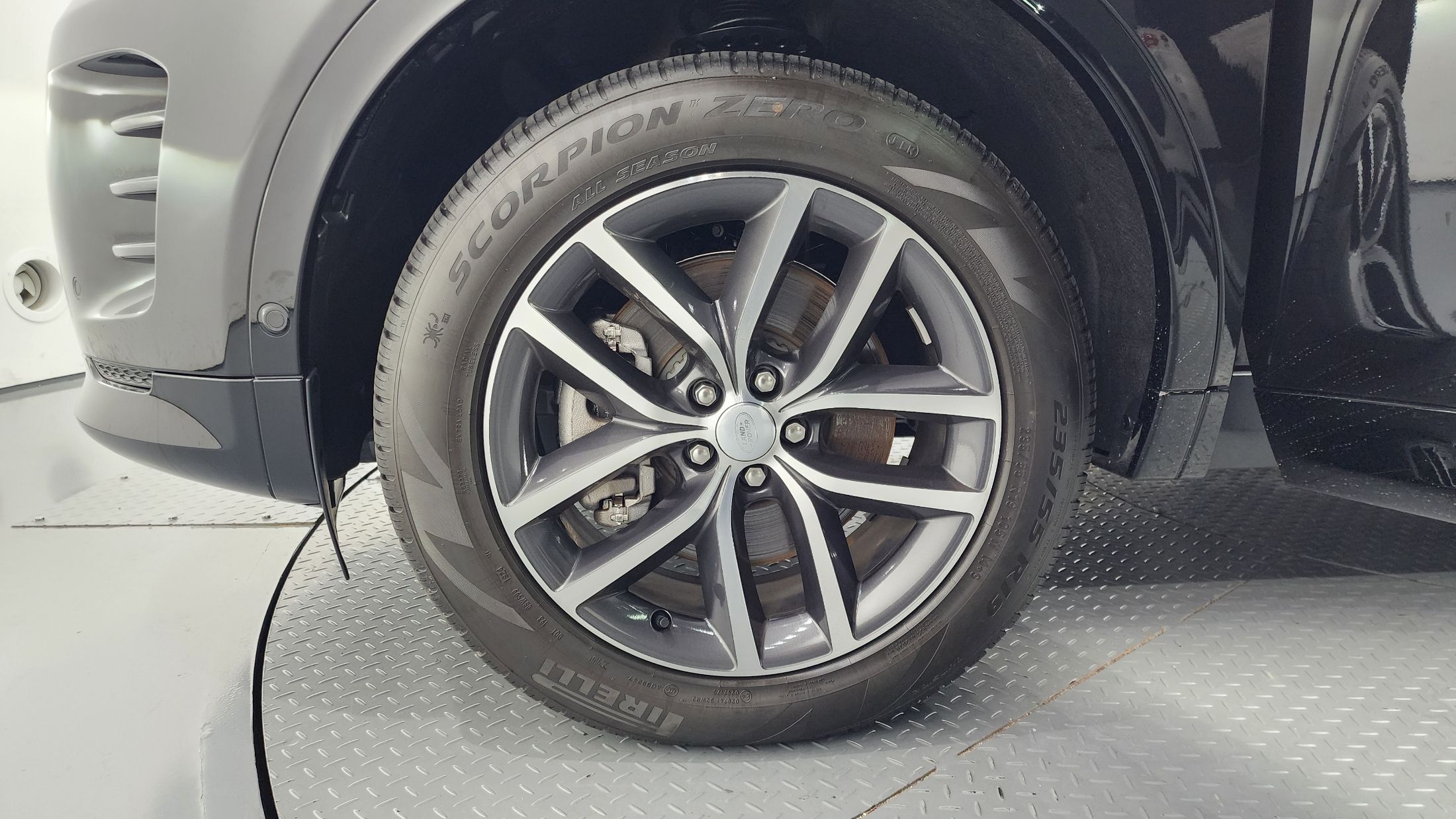 LAND ROVER DISCOVERY SPORT 2024