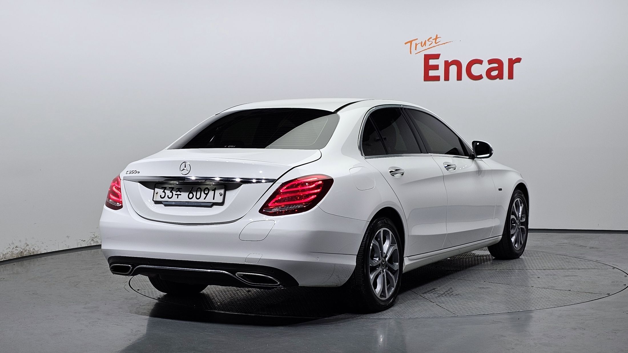 MERCEDES BENZ C-CLASS W205 2018