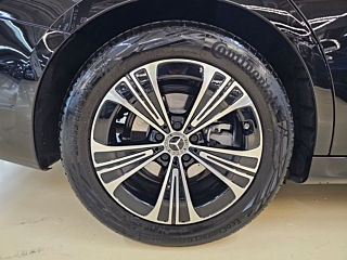 MERCEDES BENZ E-CLASS W214 2025