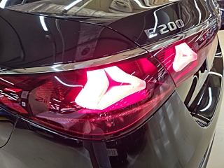 MERCEDES BENZ E-CLASS W214 2025