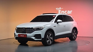 VOLKSWAGEN TOUAREG 2023