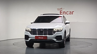 VOLKSWAGEN TOUAREG 2023
