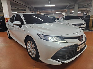 TOYOTA CAMRY XV70 2020