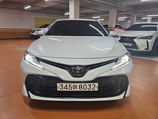 TOYOTA CAMRY XV70 2020