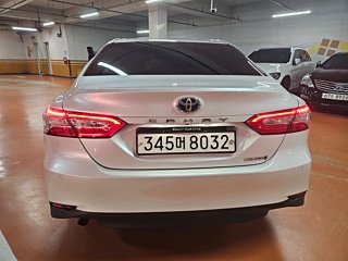 TOYOTA CAMRY XV70 2020
