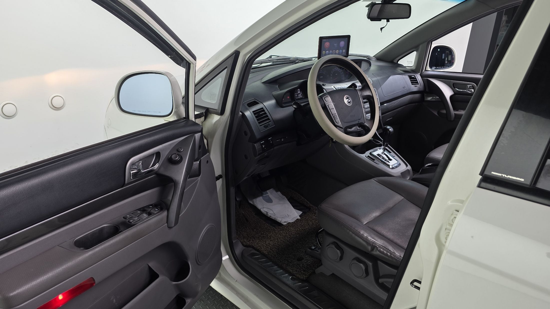 SSANGYONG KORANDO TURISMO 2013