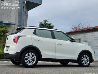 SSANGYONG TIVOLI VERY NEW 2020