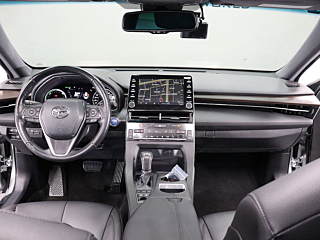 TOYOTA AVALON 2020
